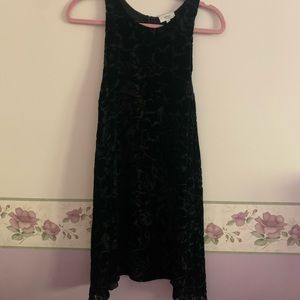 Wilfred S black dress